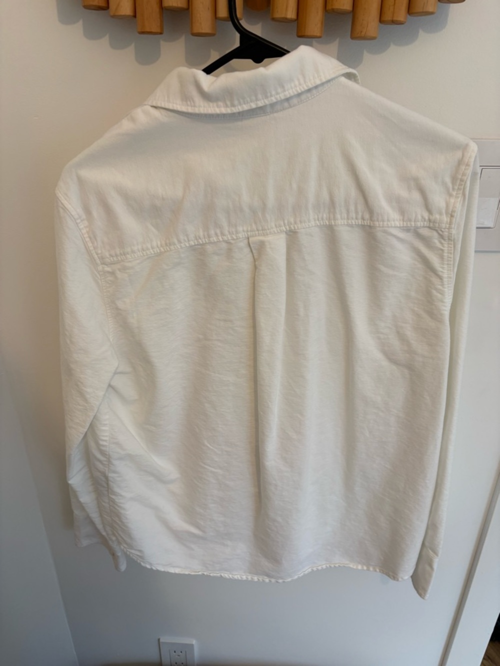 H&M button down collared shirt. - Picture 2 of 2